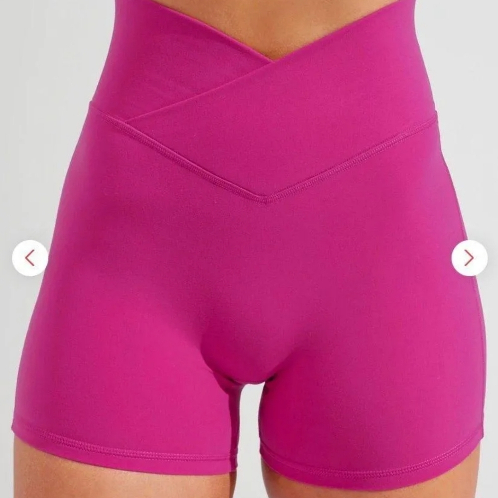 Buffbunny SIREN Shorts in PINK XS